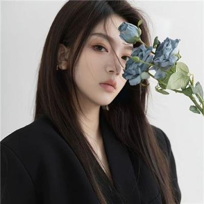 罗美雪妮黛的美丽与哀愁